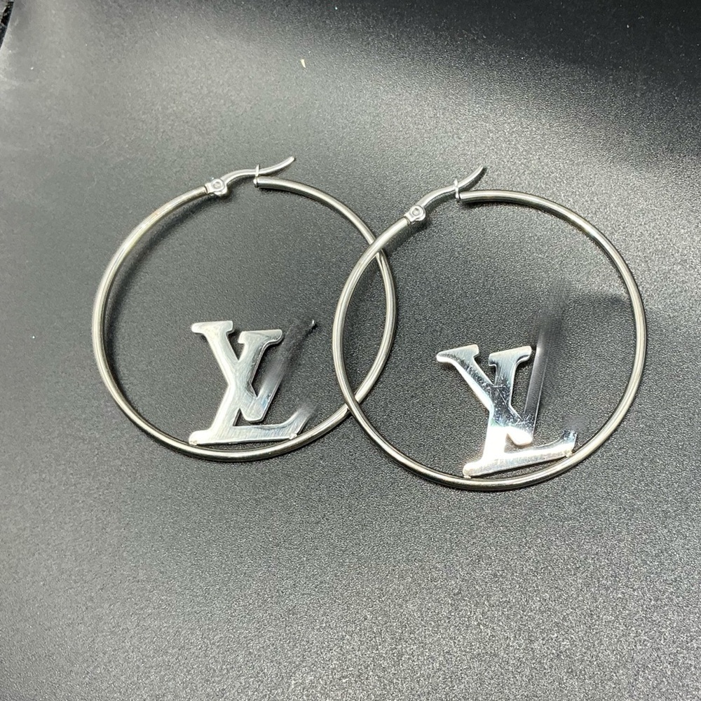 Hoops Silver Toned